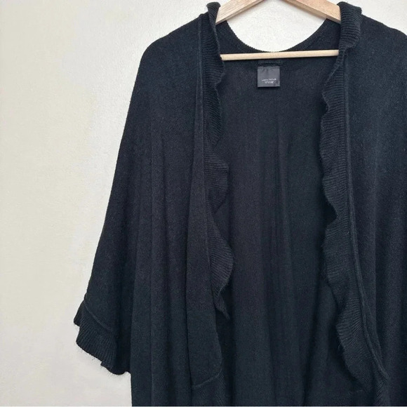 Lord &  Taylor Womens One Size Ruffle Trim Black Poncho - Picture 6 of 13